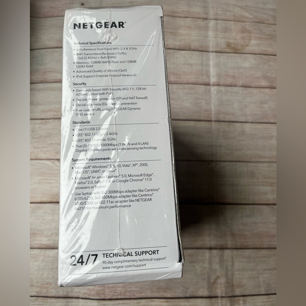 NETGEAR AC1750 Dual Band Gigabit Wi-Fi Router (R6350) - Picture 3 of 4